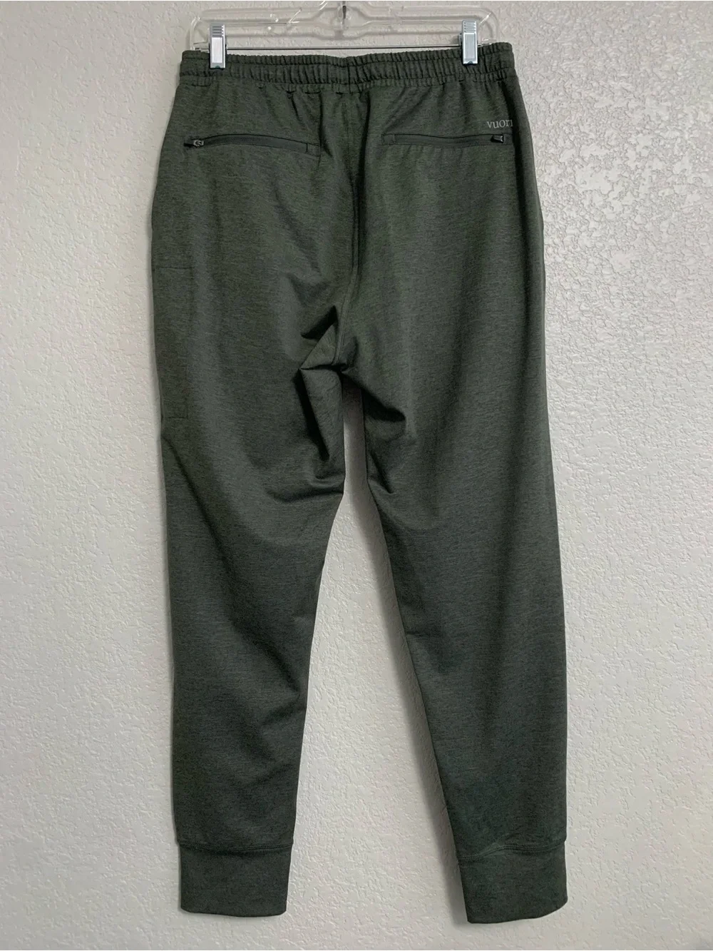 Vuori Sunday Performance Jogger Pants Mens M 28” Drawstring Active Gym V416 - Picture 2 of 9